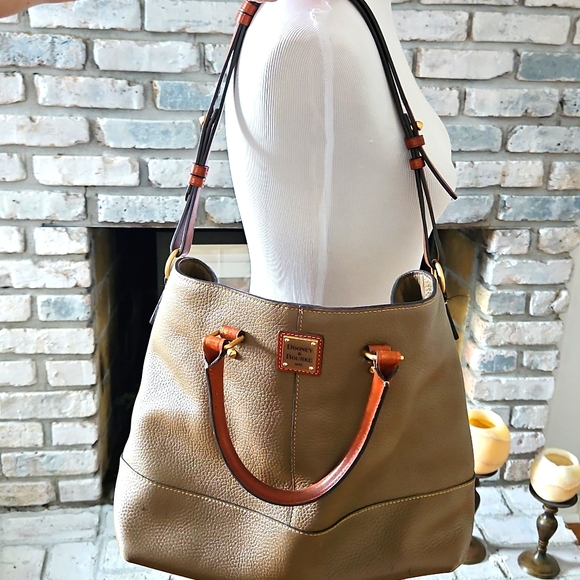 Dooney & Bourke Shoulder/Satchel Bag - Picture 2 of 12